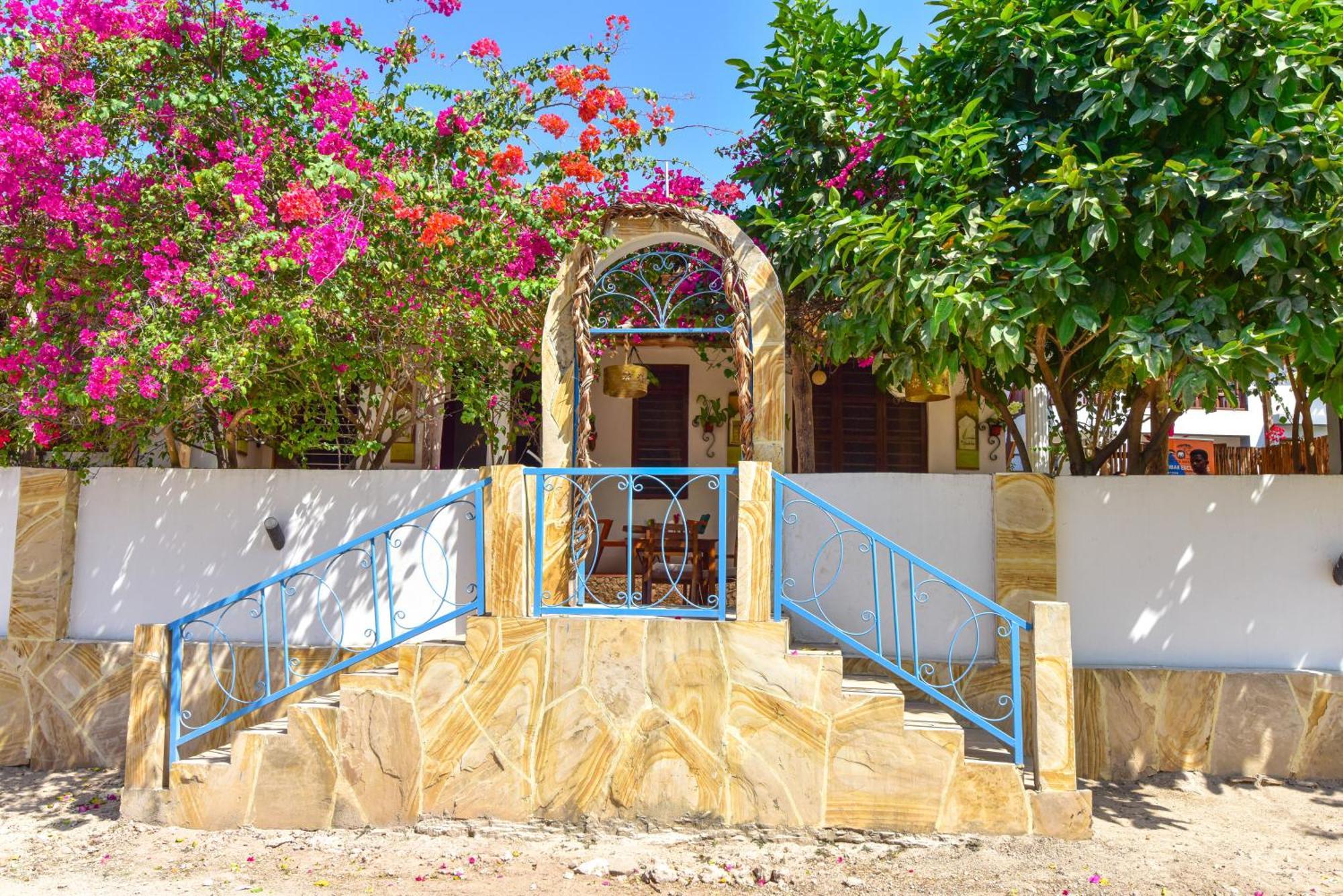 Bed and Breakfast Barabara House Jambiani  Exterior foto
